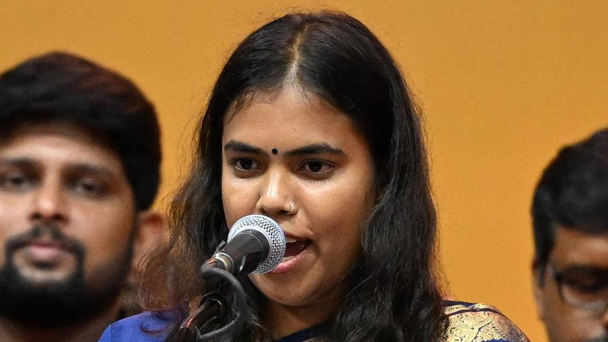 “அரசுப் பள்ளியில் படித்த பெண் இன்று அமைச்சராக நிற்பதே என் பதில்” - அமைச்சர் கீர்த்தனா நெகிழ்ச்சி!